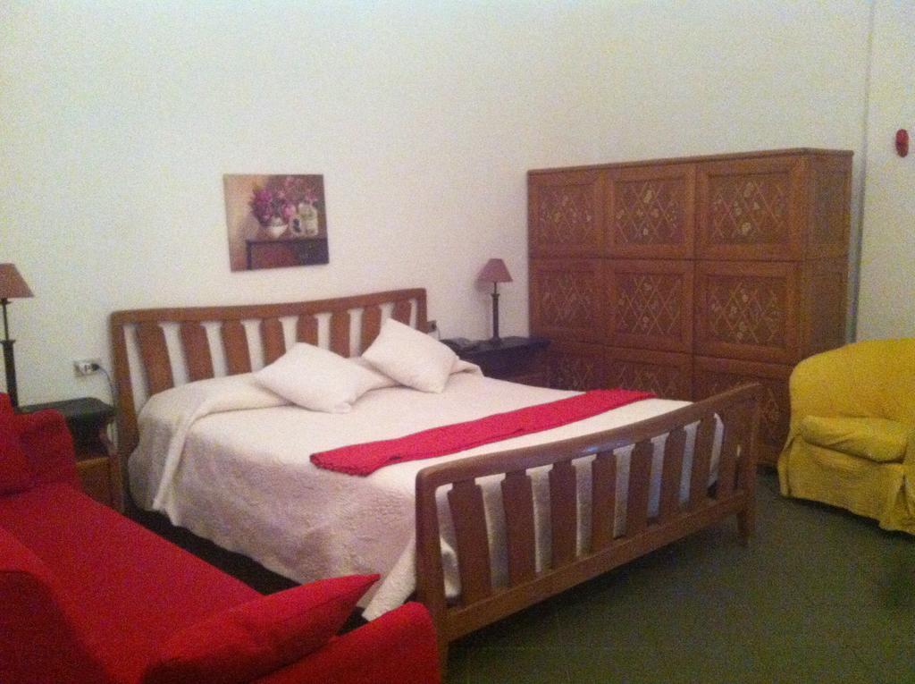 Hotel Pensione Moderna Бонассола Экстерьер фото